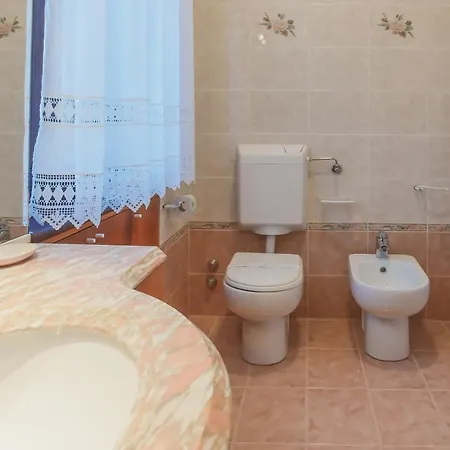 Triestevillas Bucolic In Trieste's Karst, 6 Guests