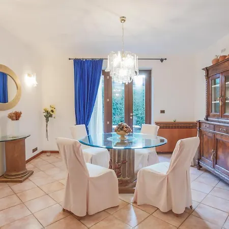 Triestevillas Bucolic In Trieste's Karst, 6 Guests *