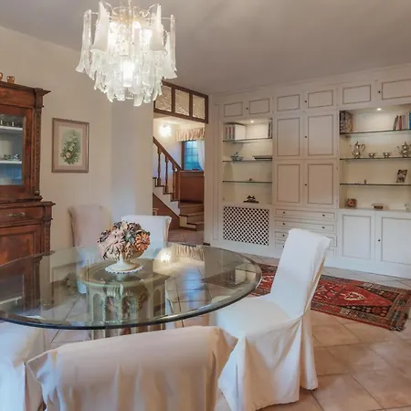 Triestevillas Bucolic In Trieste's Karst, 6 Guests Sgonico
