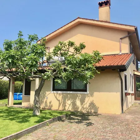 Triestevillas Bucolic In Trieste's Karst, 6 Guests Sgonico